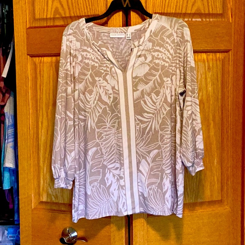 Women’s Large Susan Graver top